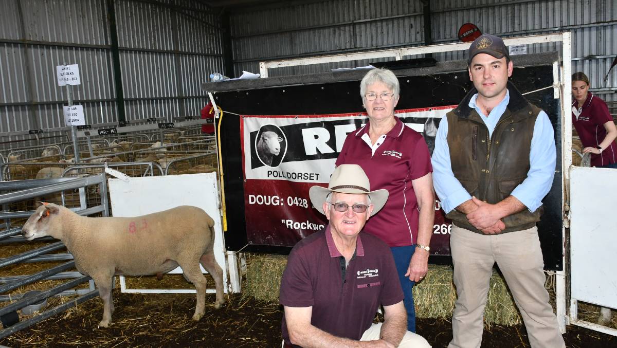  Auctioneer Lincoln McKinlay (l) and sheep farmer Scott Mitchell grow a moustache to support men's health.(ABC Rural: Cara Jeffery)
